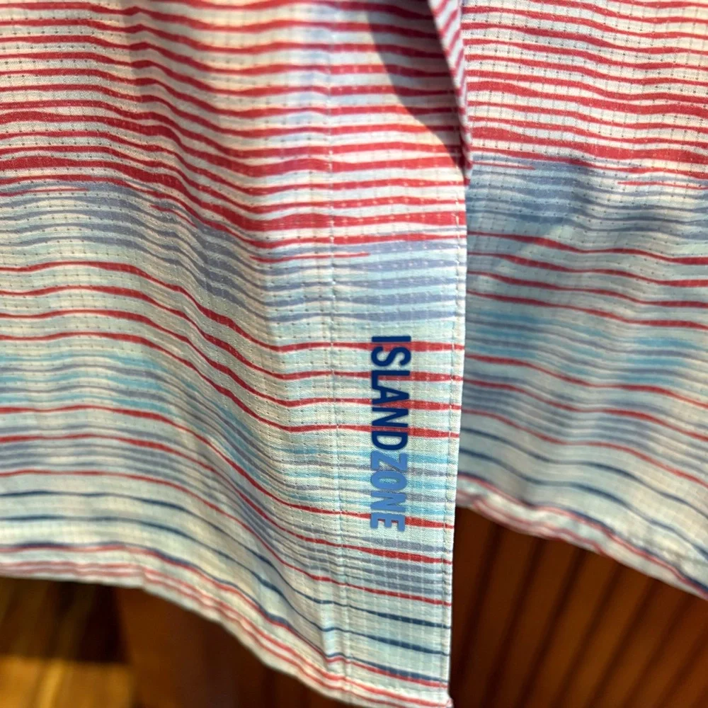 Tommy Bahama men’s performance Island zone camp shirt. Sharp blue/red stripes. - Picture 6 of 6